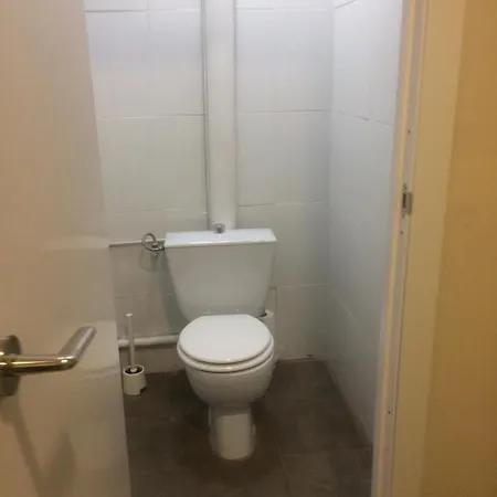 Arco Πανσιόν Sant Adria de Besos